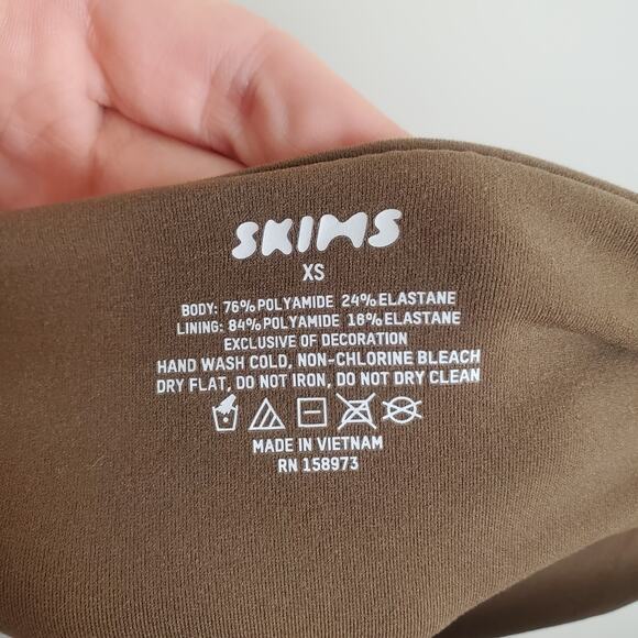 NWT Skims Fits Everybody Bandeau Oxide XS - Picture 4 of 8